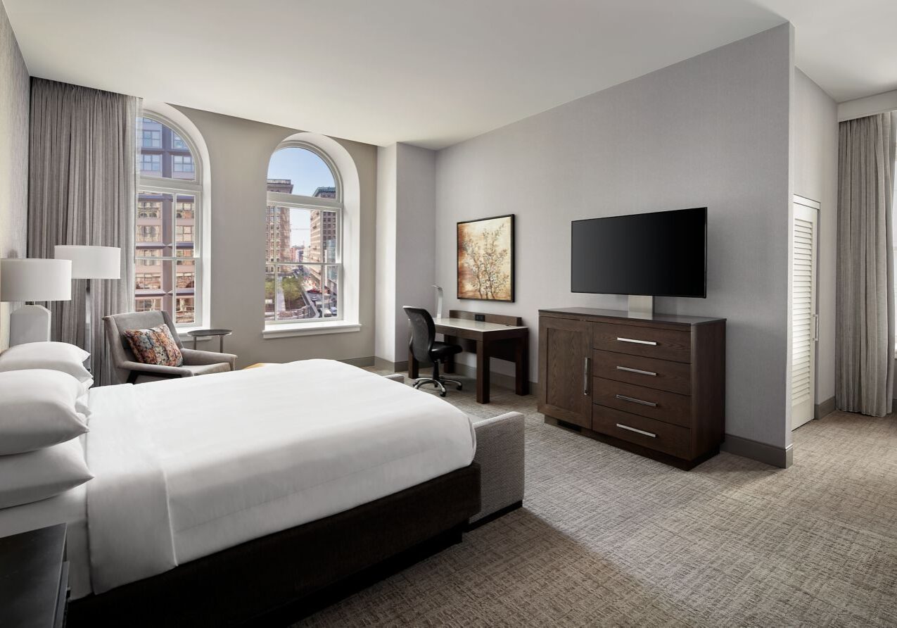 hotel-room-philly-2027